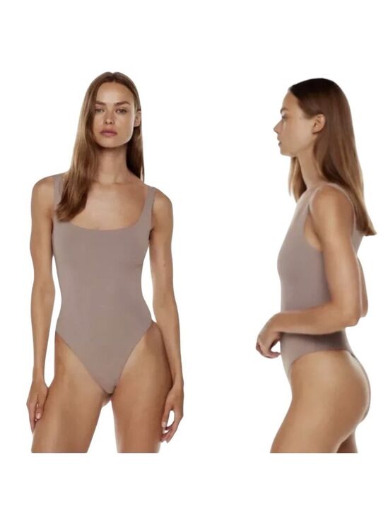 Aritzia Other - Aritzia Babaton Contour Deep Taupe Sleeveless Square Neck Bodysuit Size Large